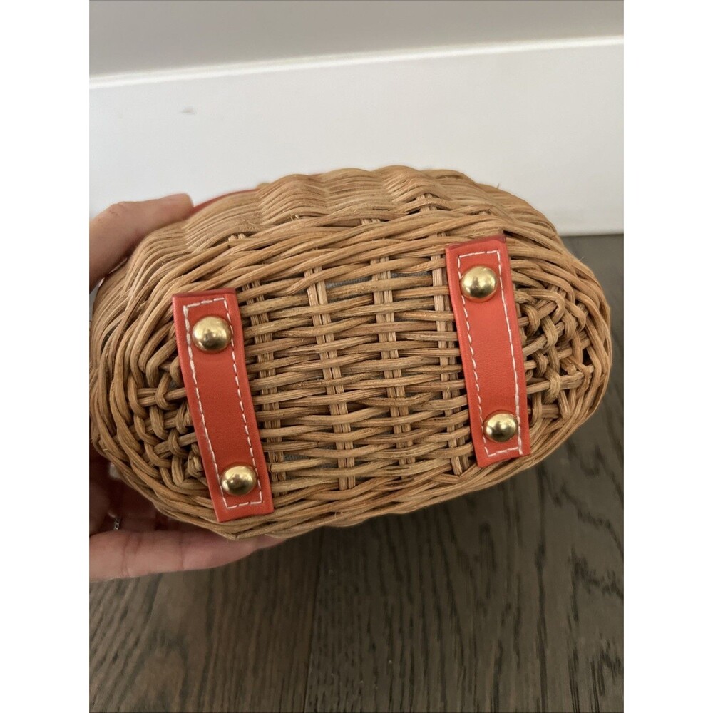 TOMMY BAHAMA Flap Picnic Basket Cross-body Straw Bag Coral Leather Studs NWT - Picture 6 of 8